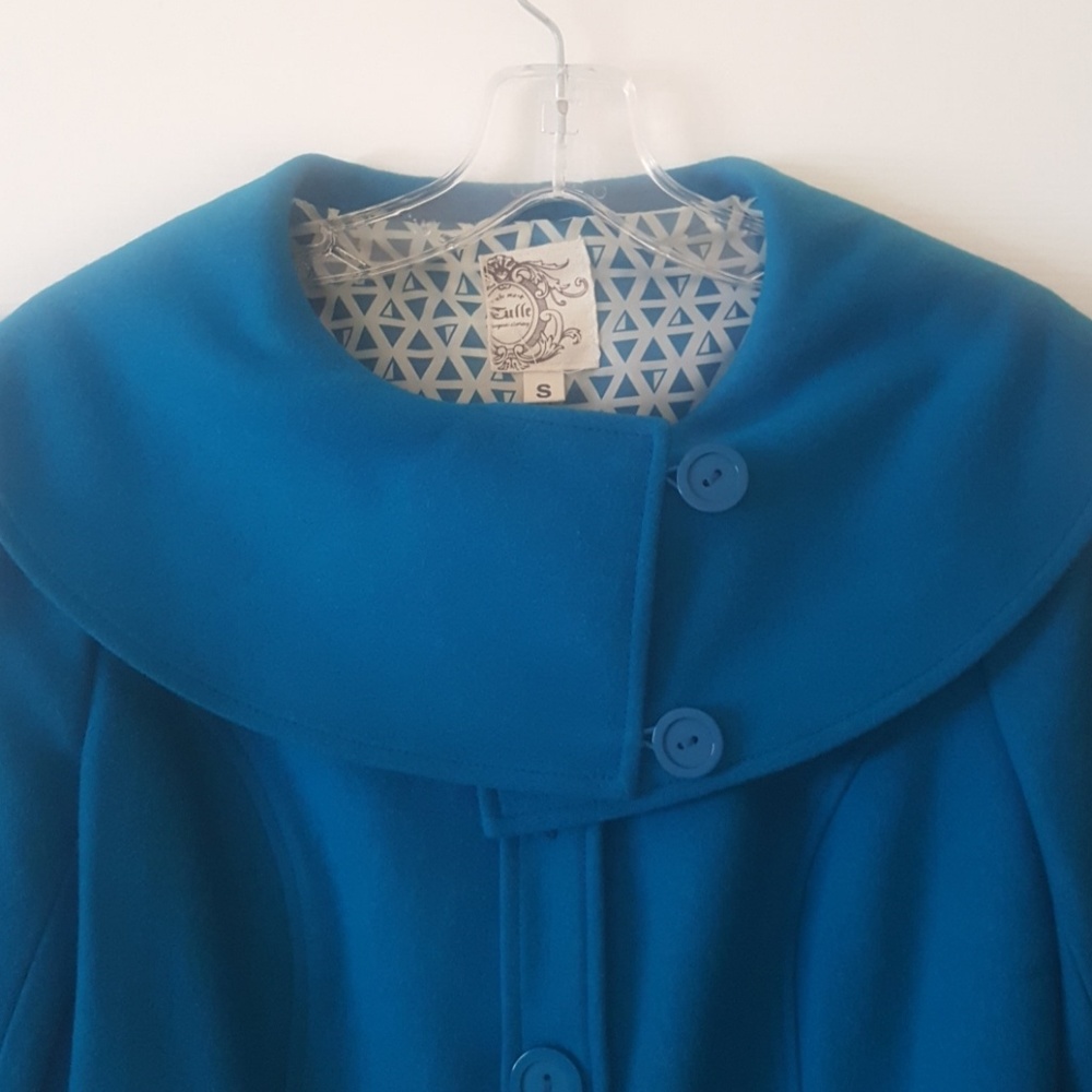 tulle • wide collar wool coat - Picture 4 of 5